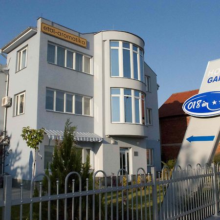 Garni Hotel 018 In Nis Bagian luar foto