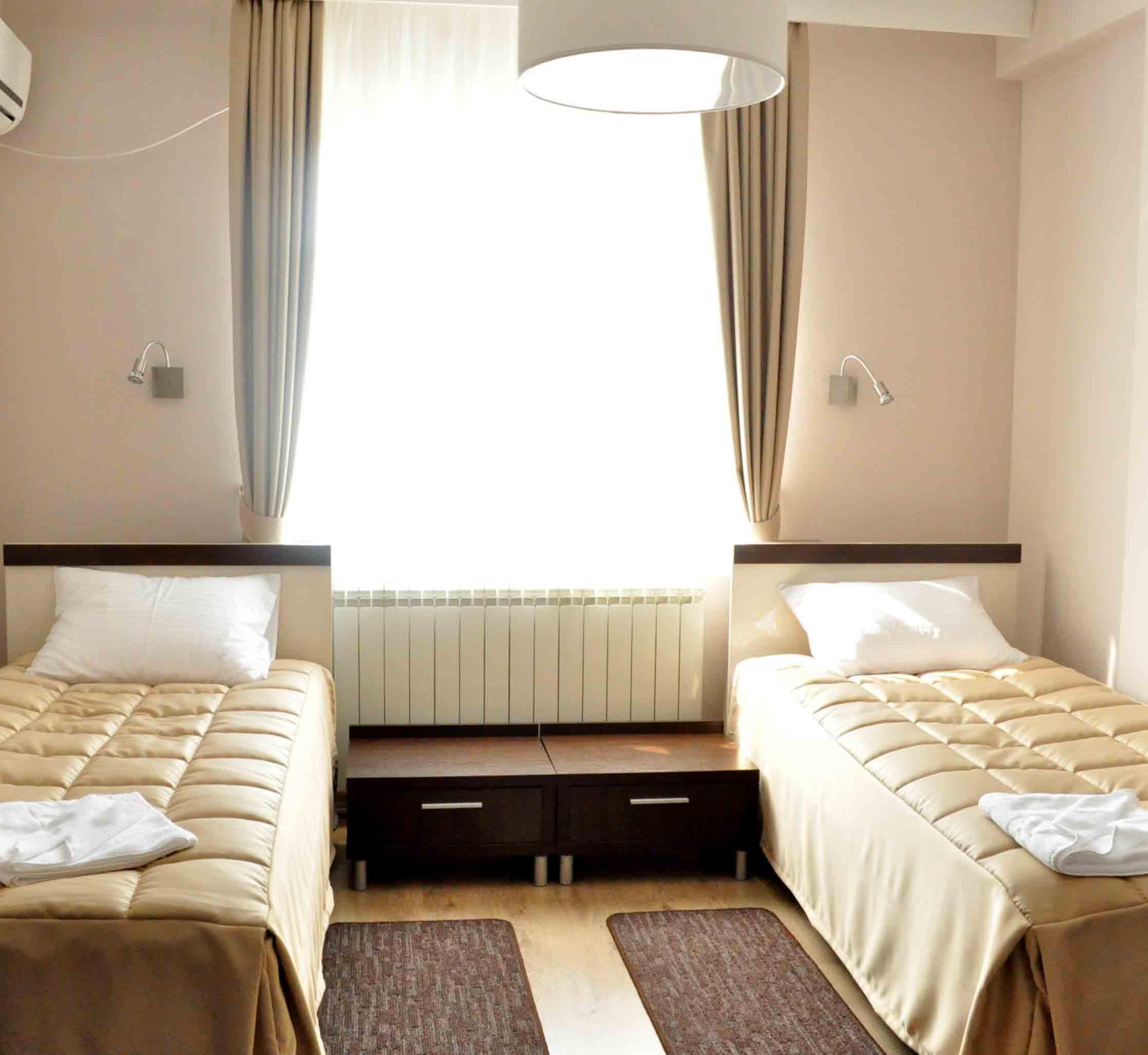 Garni Hotel 018 In Nis Bagian luar foto