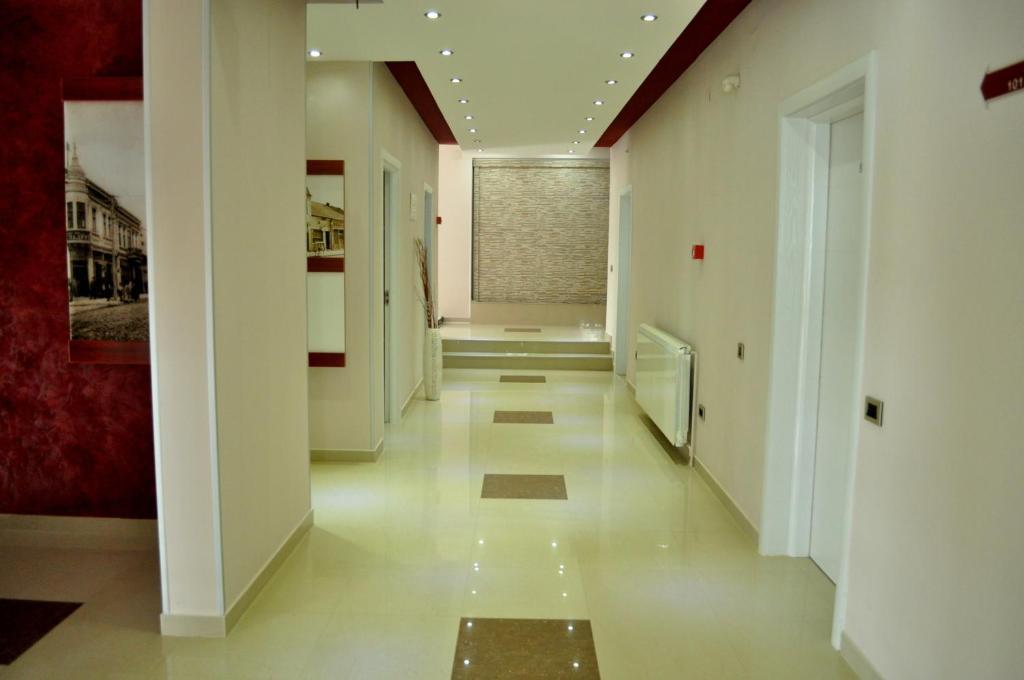 Garni Hotel 018 In Nis Bagian luar foto